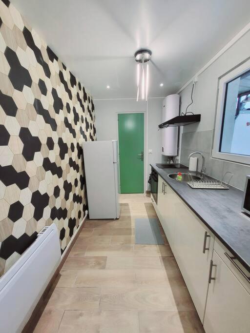 Family Flat Stade De France Airport Cdg Le Bourget "Appart'7" Pierrefitte-sur-Seine Zewnętrze zdjęcie